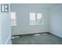 19 Lively Way, Whitby, ON L1R0S3 Photo 11