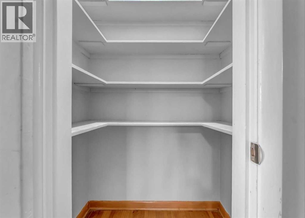 261 9 Street SW - 18