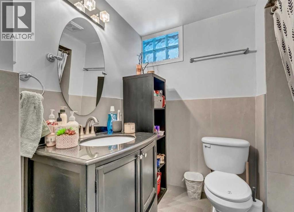 261 9 Street SW - 39