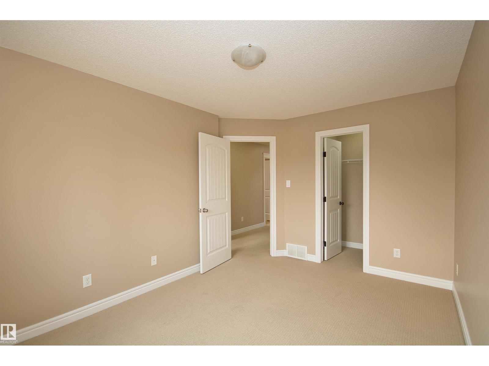 11513 17 AV SW - 18