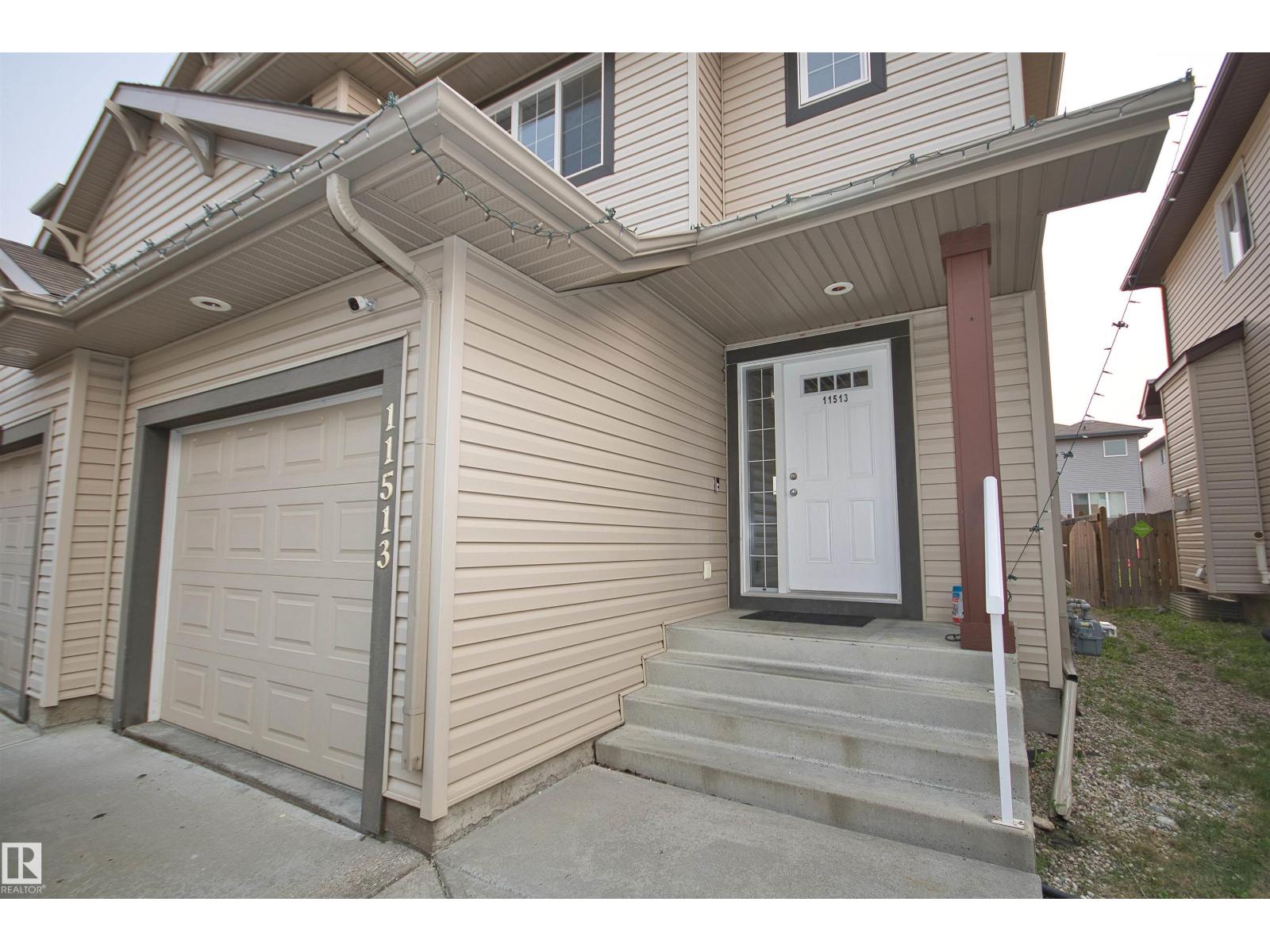 11513 17 AV SW - 2