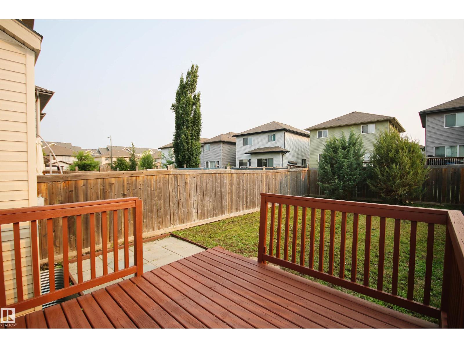 11513 17 AV SW - 33