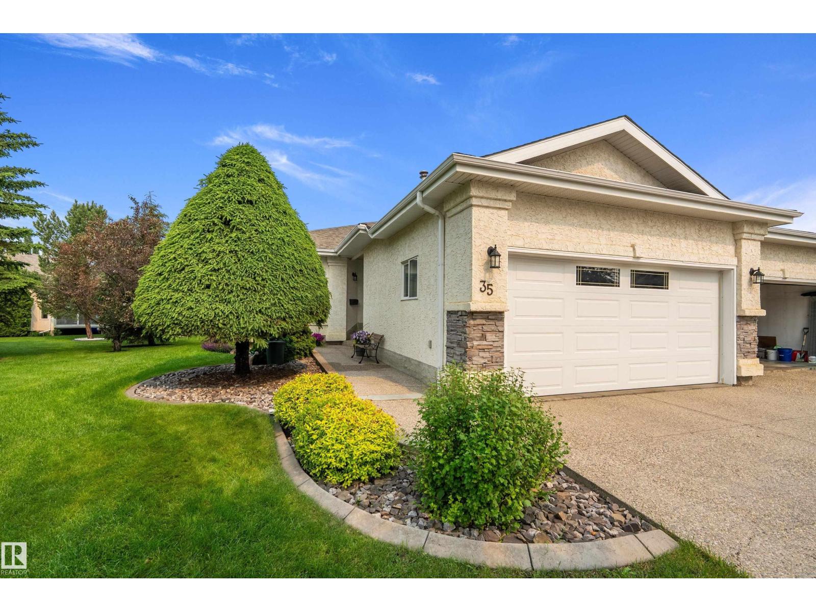 35 LONGVIEW PL - 1
