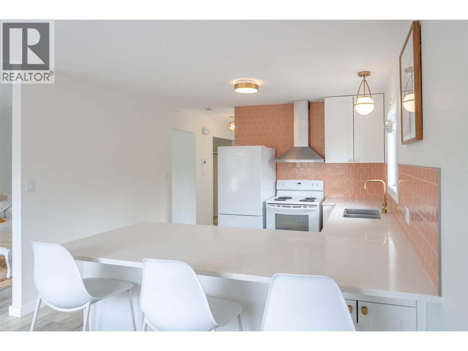 5853 KETTLE Court - 25