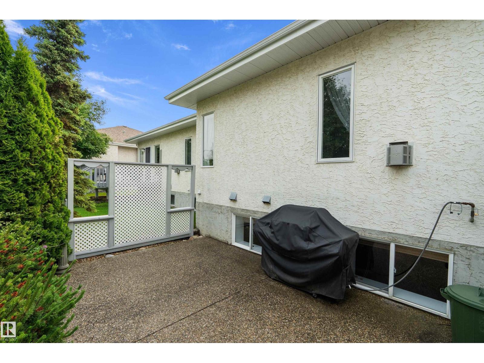 35 LONGVIEW PL - 44