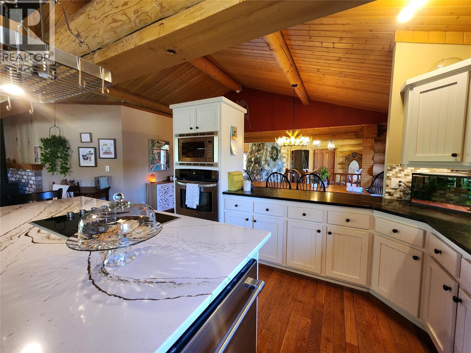 3486 Davy Road, Grand Forks