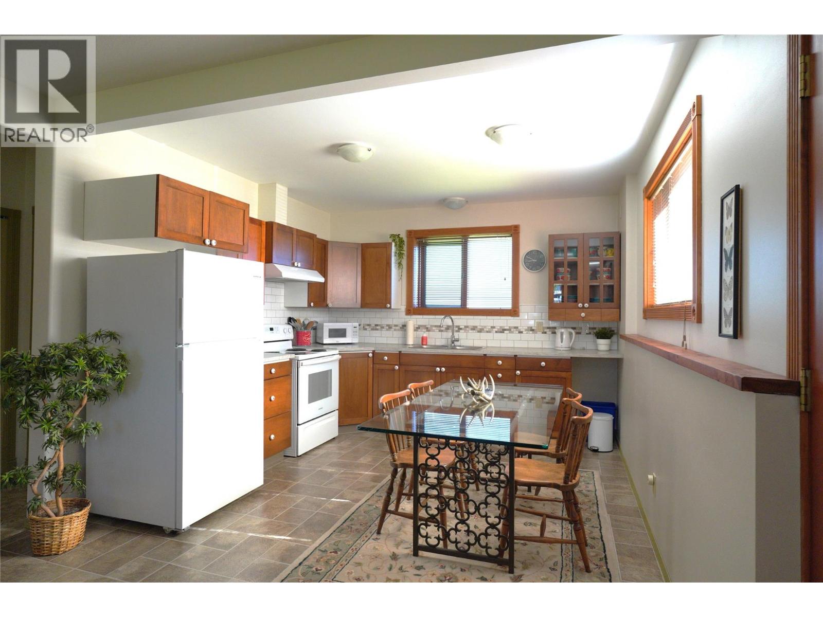 3486 Davy Road, Grand Forks