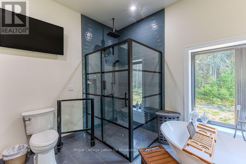 679 BOULDER ROAD - 21
