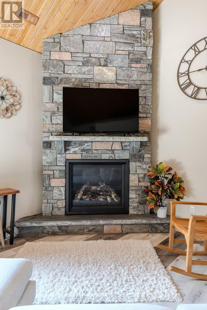 679 BOULDER ROAD - 8