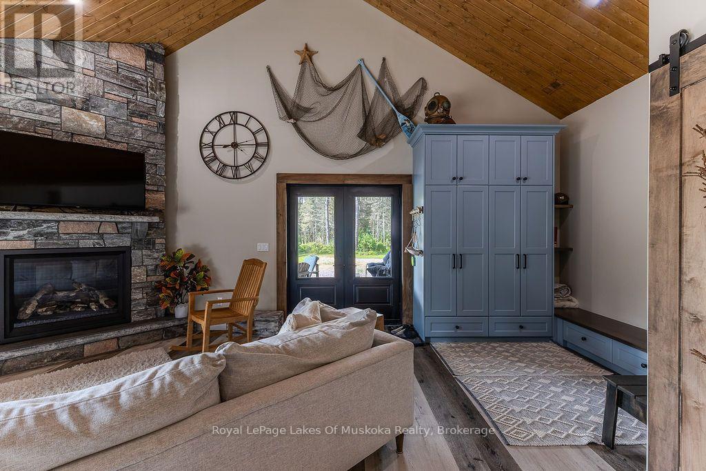 679 BOULDER ROAD - 9