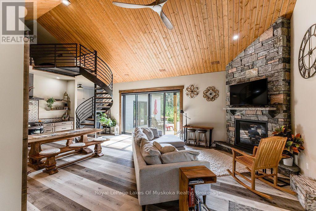 679 BOULDER ROAD - 6