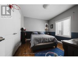 Upper - 56 Park Ridge Drive, Vaughan, ON L0J1C0 Photo 11