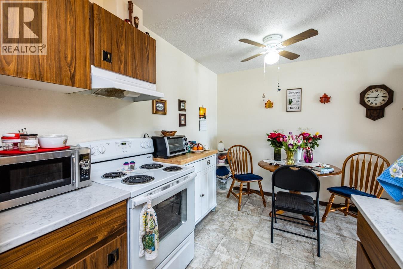 Photo 13 of 17 — 1775 6TH AVENUE · Prince George, BC