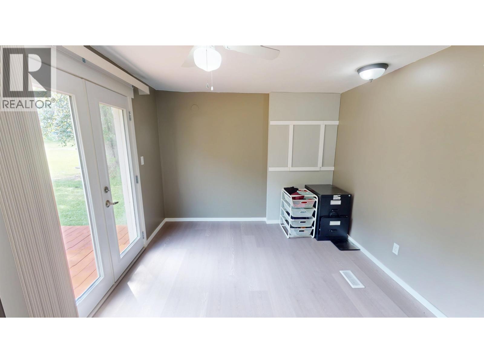 602 FIR STREET - 18