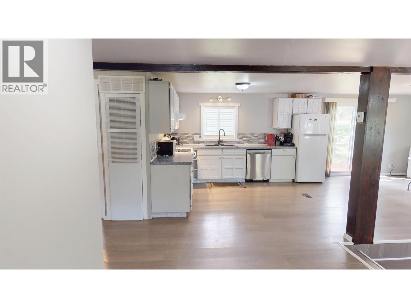 602 FIR STREET - 2