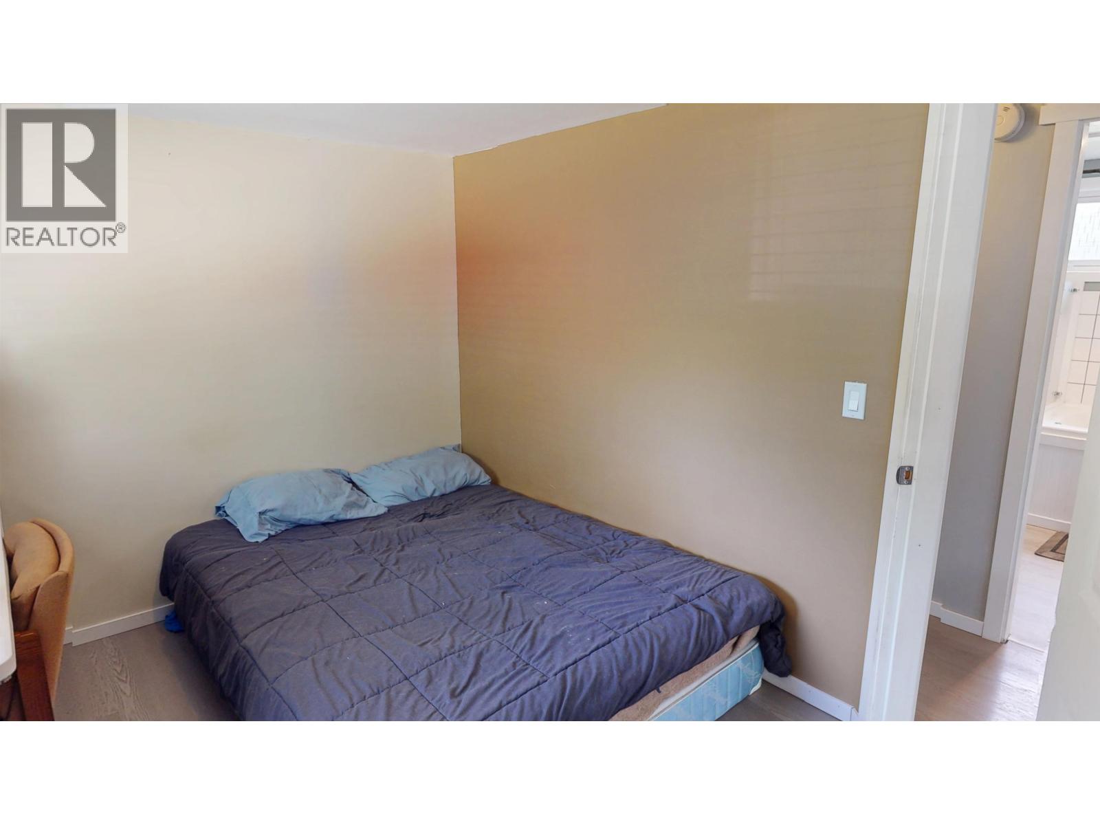 602 FIR STREET - 20