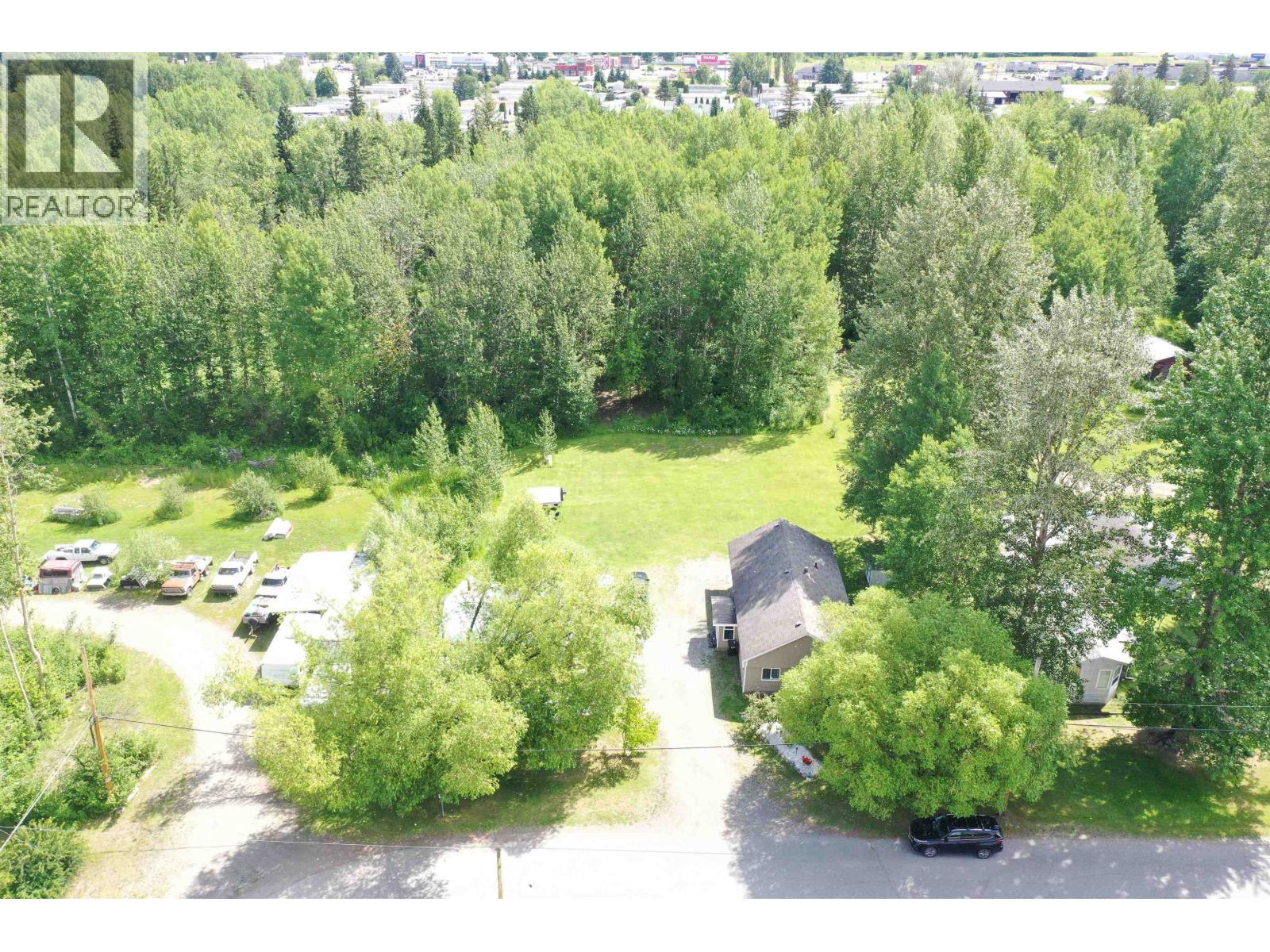 602 FIR STREET - 26