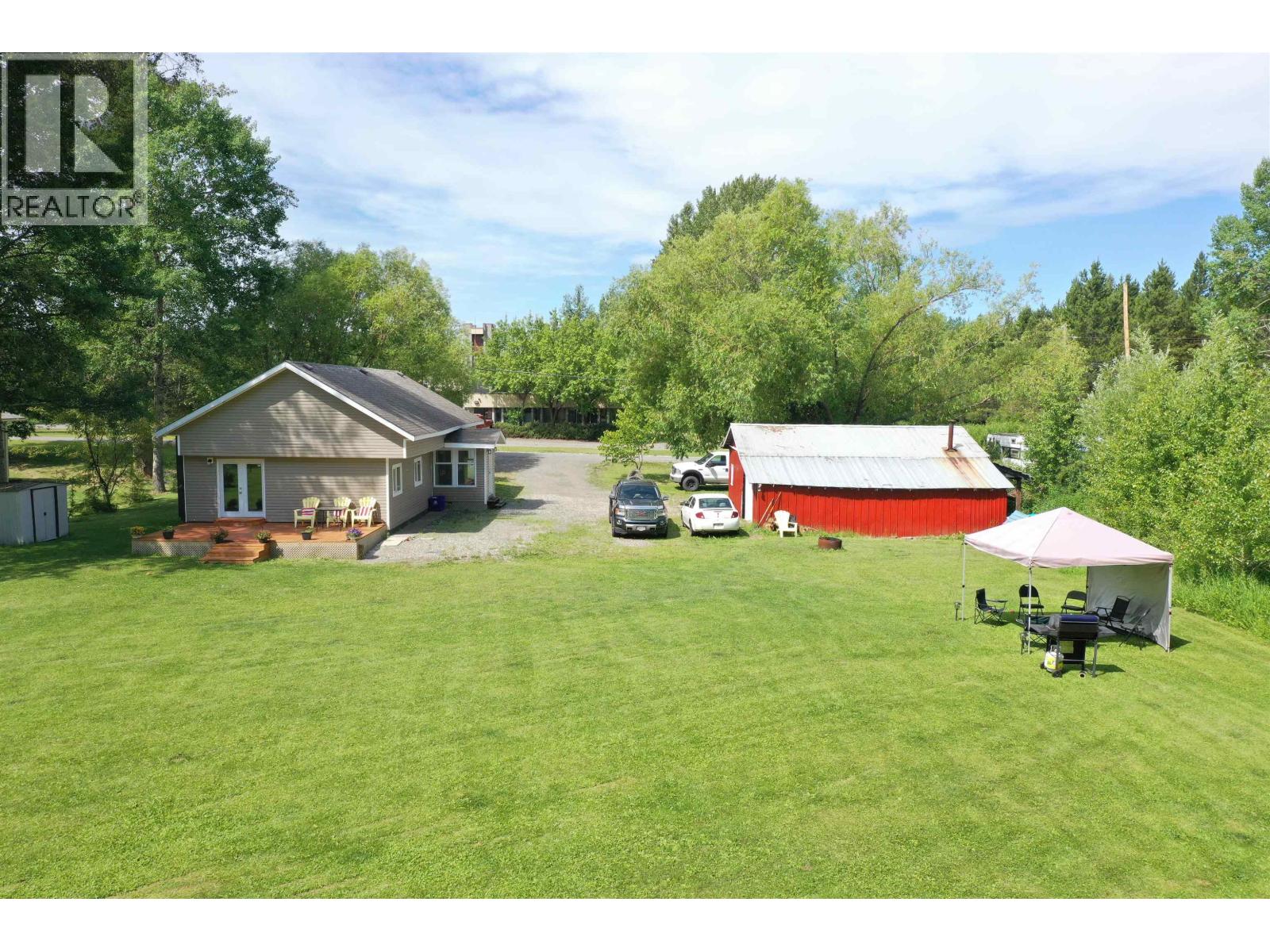 602 FIR STREET - 28