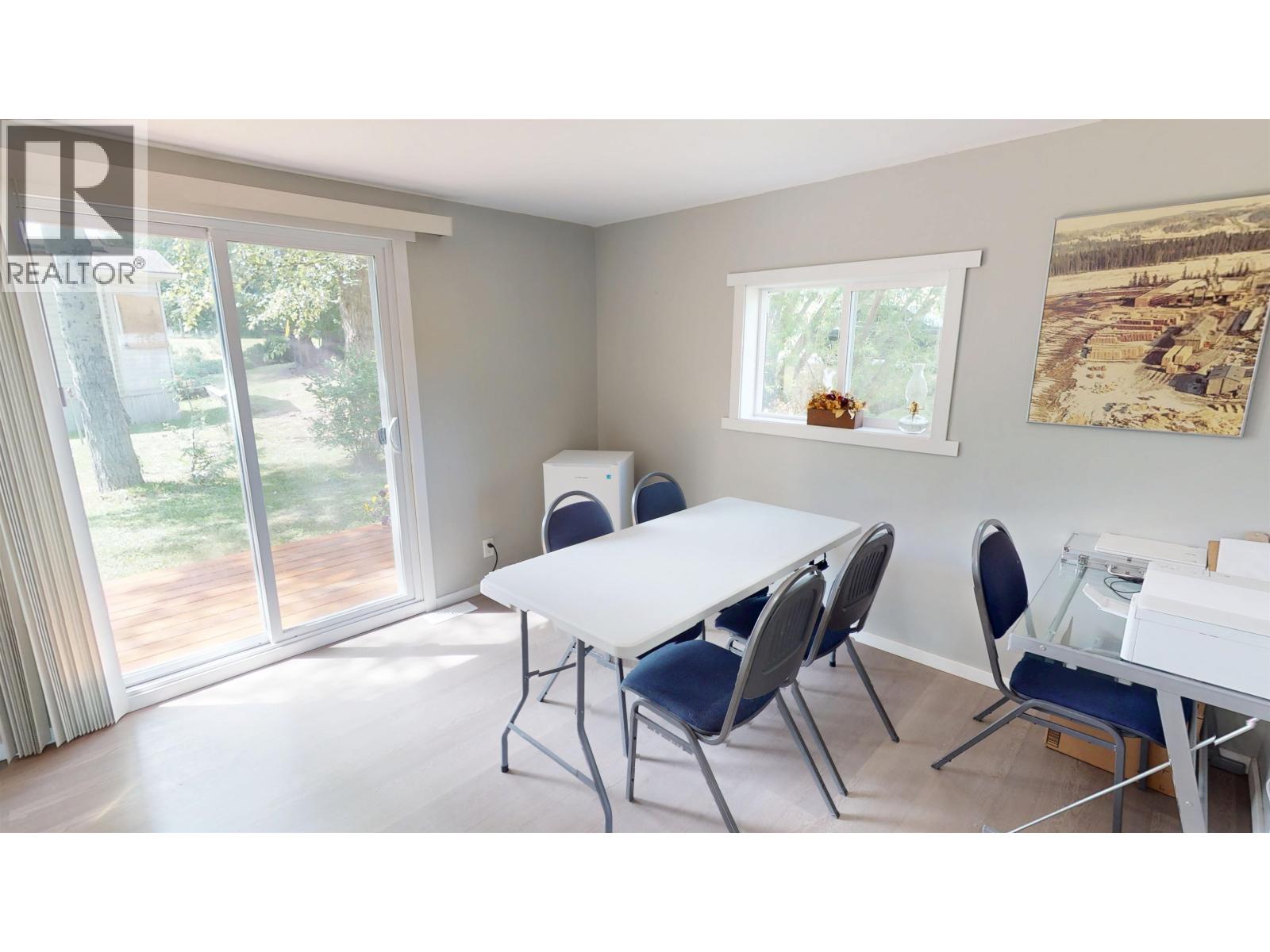 602 FIR STREET - 8