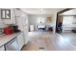 602 Fir Street, Quesnel, BC V2J3W2 Photo 9