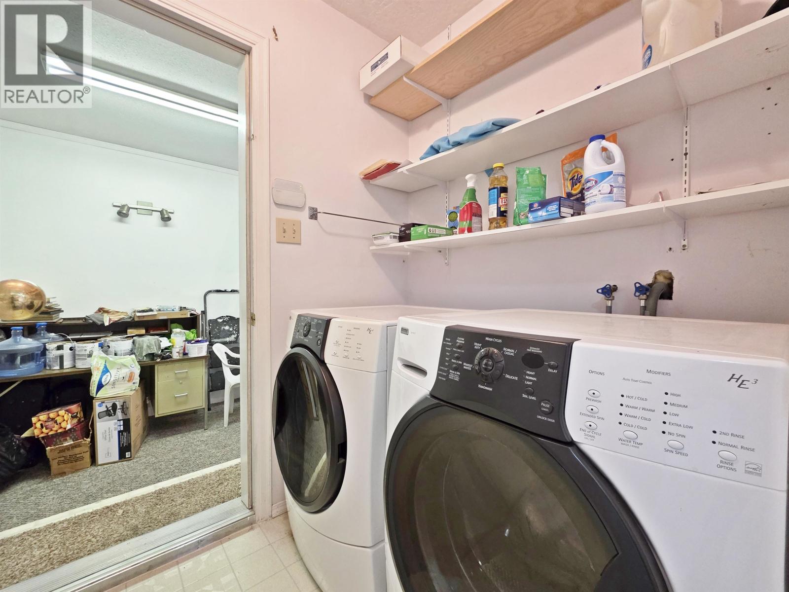 1062 MOUNTAIN ASH ROAD - 12
