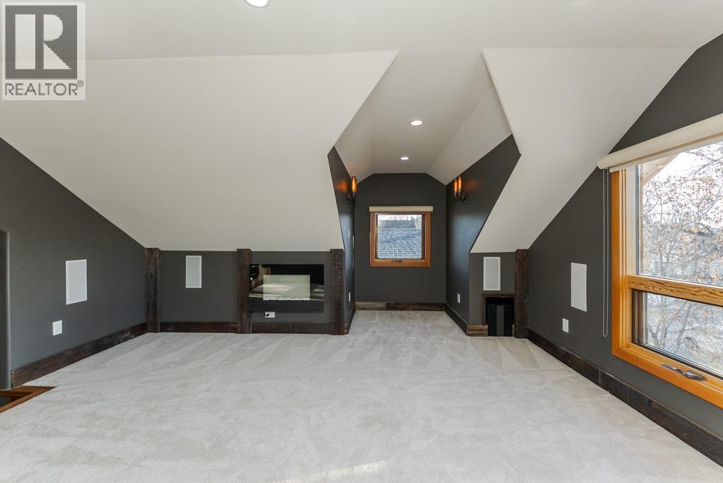 794 WINNIPEG STREET - 23