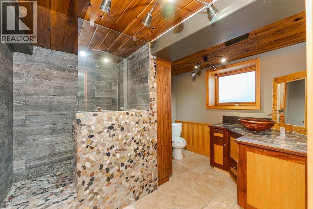 794 WINNIPEG STREET - 30