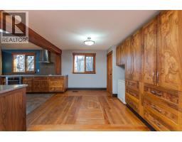 Photo 8 of 40, 794 WINNIPEG STREET · Prince George, BC