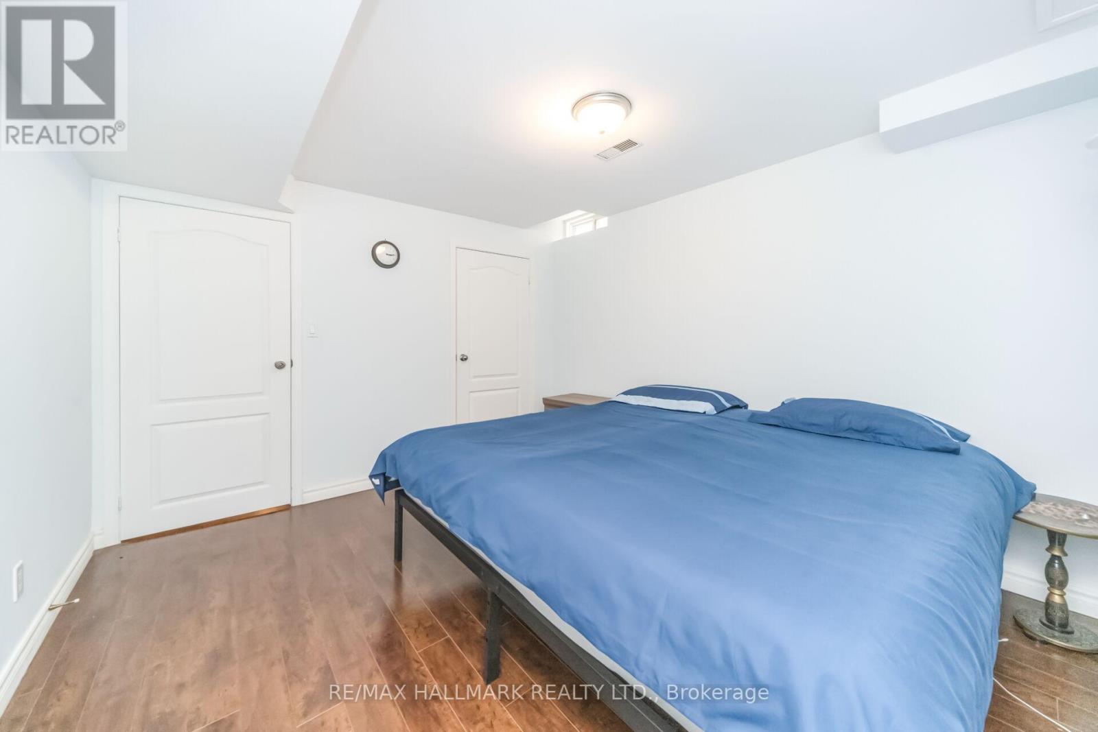 5437 ROCHELLE WAY - 38