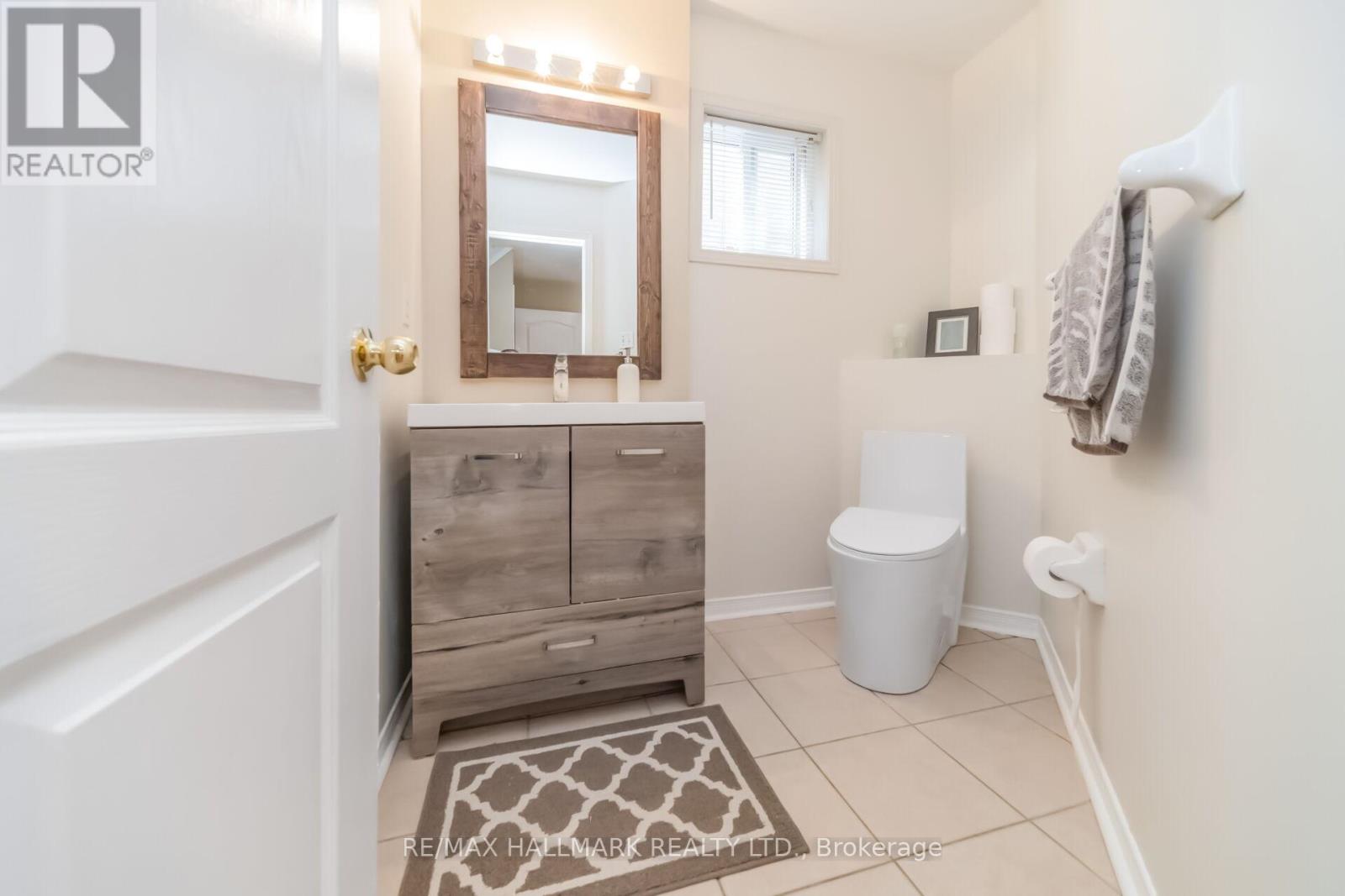 5437 ROCHELLE WAY - 9