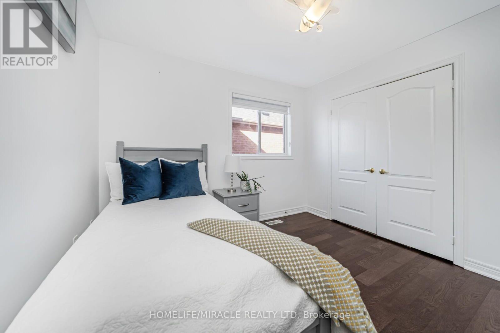 49 CROSS COUNTRY BOULEVARD - 31