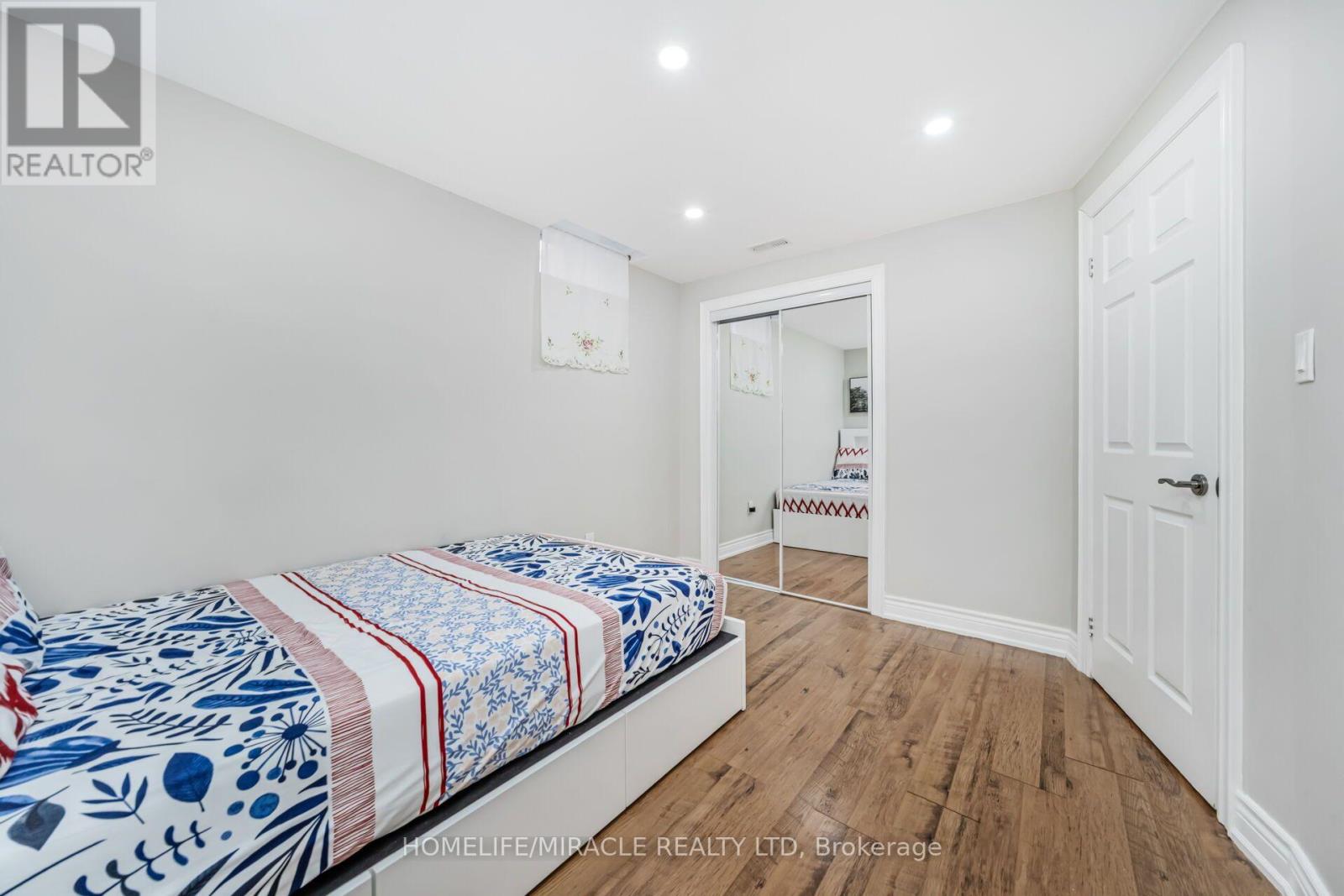 49 CROSS COUNTRY BOULEVARD - 45