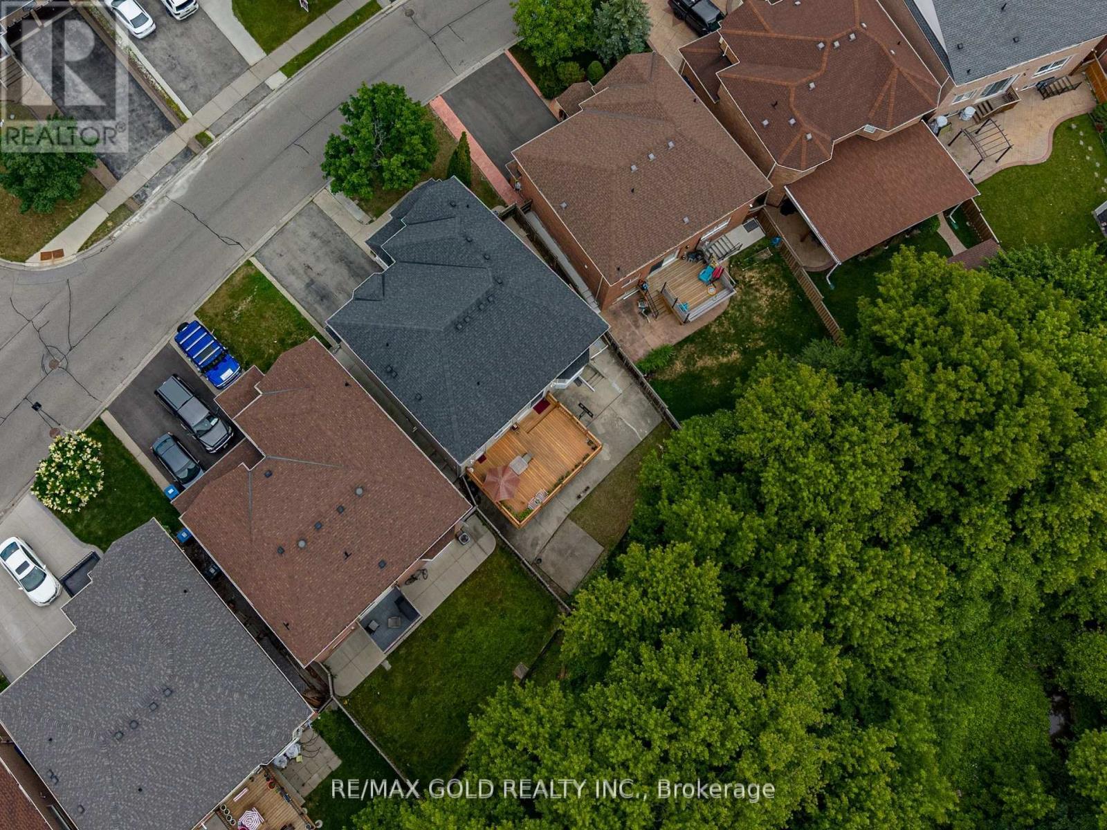 141 WHITWELL DRIVE - 42