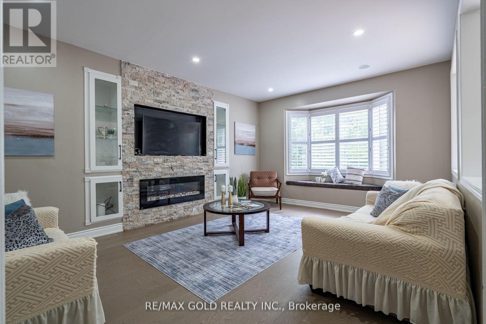 141 WHITWELL DRIVE - 9