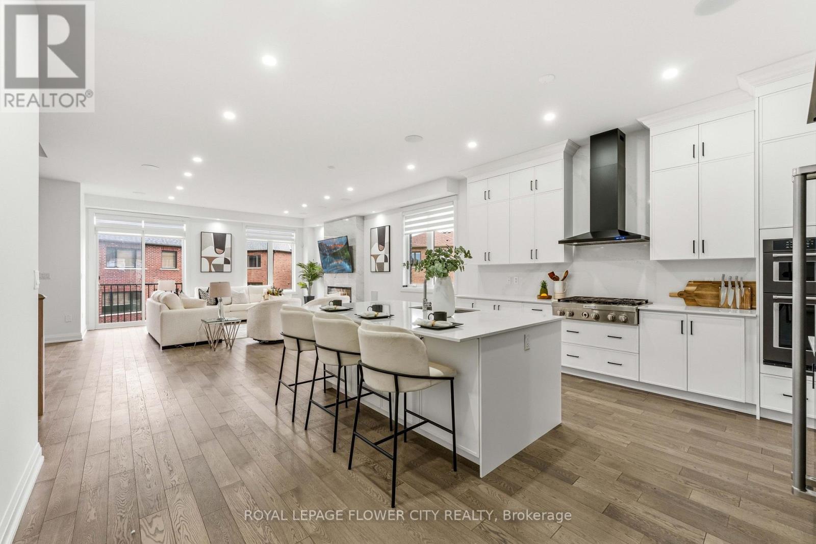 13 PEAREN HEIGHTS - 21