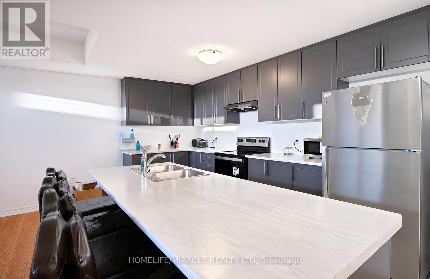 415 DOUGALL AVENUE - 10