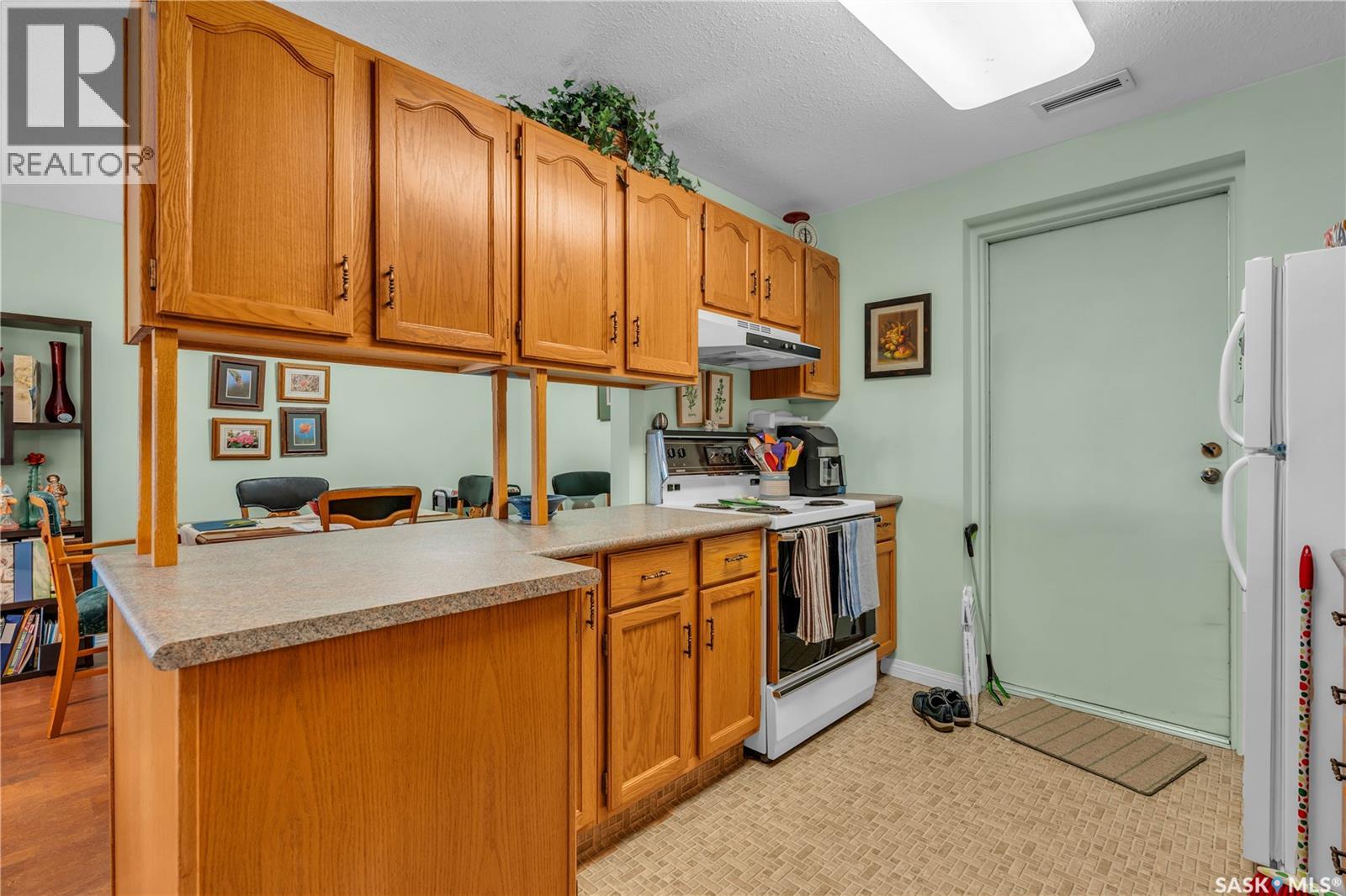 #A2 532 River STREET E - 18