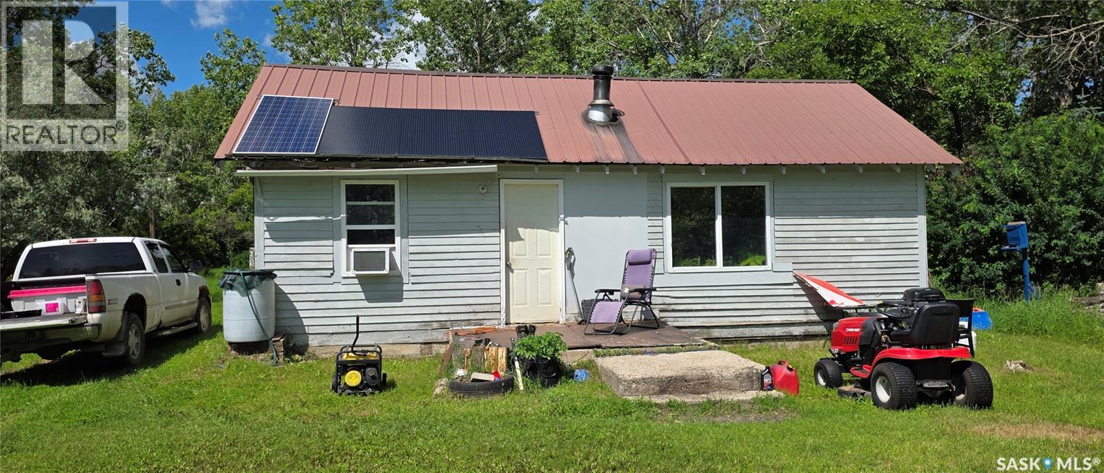 Tremblay Acreage & Off Grid Guest House - photo 2