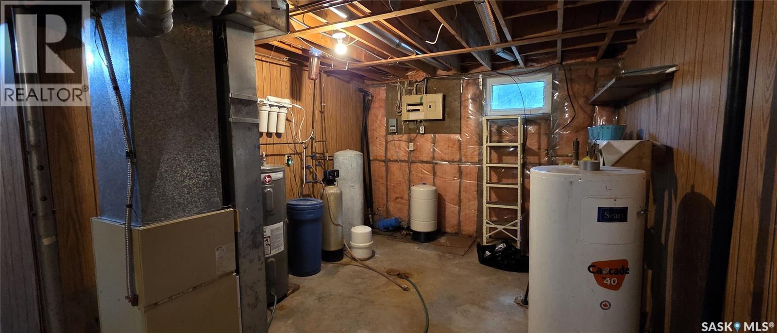 Tremblay Acreage & Off Grid Guest House — photo 26