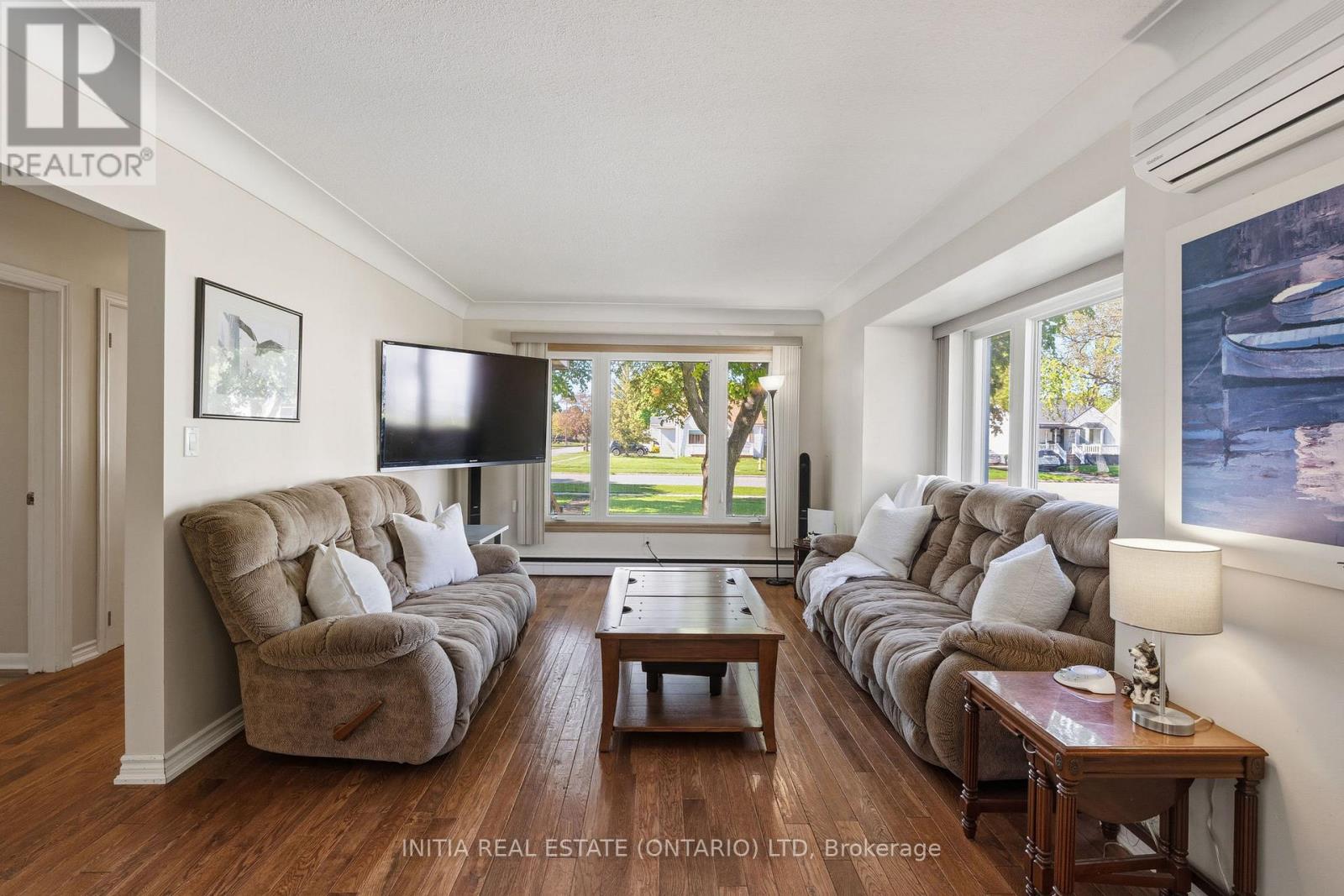 755 TALFOURD STREET - 6