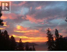 5918 Ehlers Road, Peachland, BC V0H1X4 Photo 10