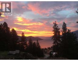 5918 Ehlers Road, Peachland, BC V0H1X4 Photo 9