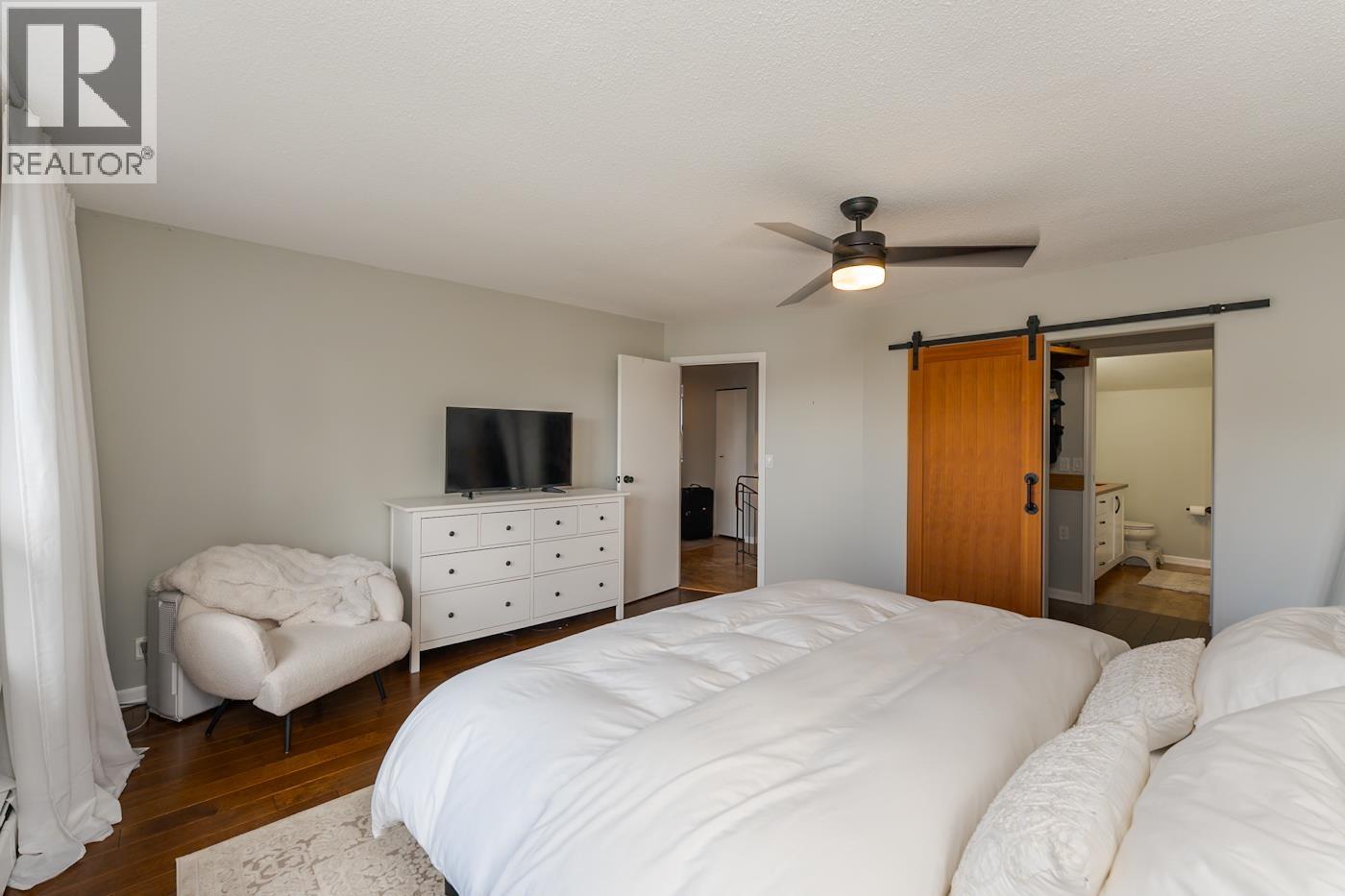 Photo 21 of 40 — 9875 LAKESHORE DRIVE · Prince George, BC