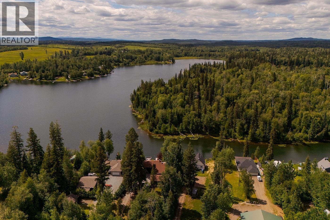Photo 38 of 40 — 9875 LAKESHORE DRIVE · Prince George, BC