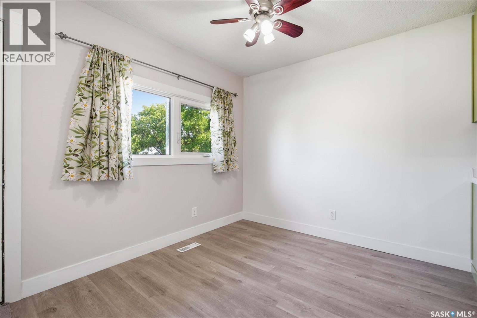1919 14th STREET W - 5