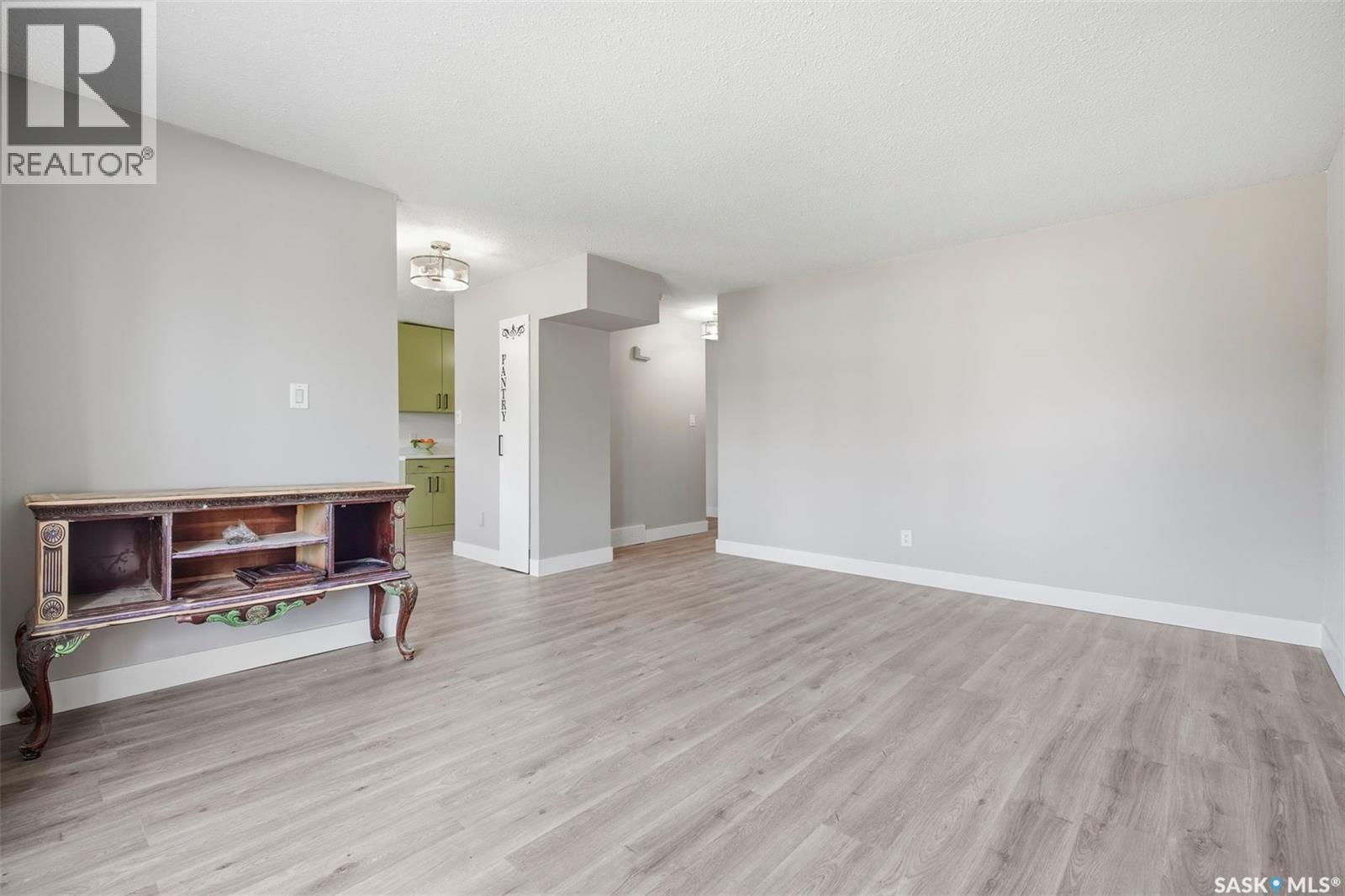 1919 14th STREET W - 11