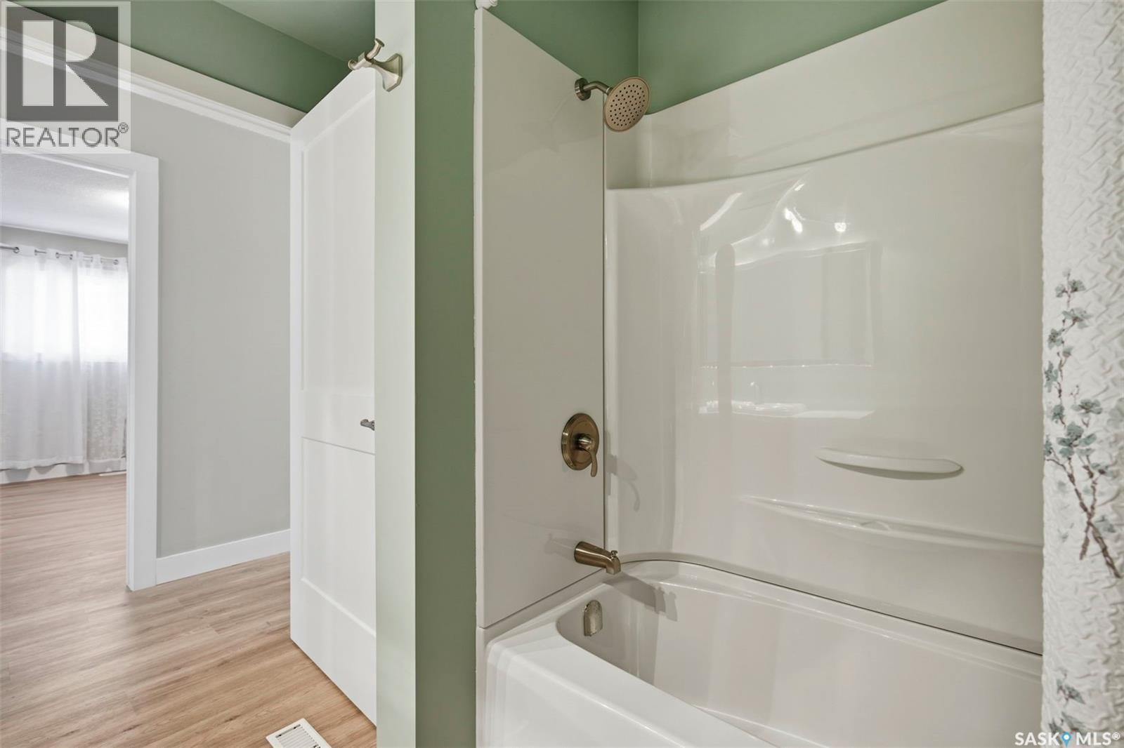 1919 14th STREET W - 20