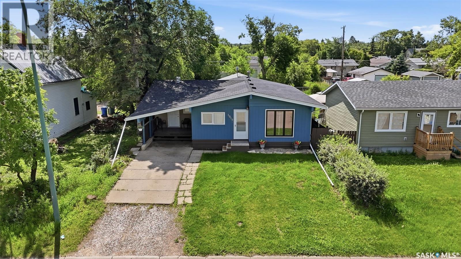 1919 14th STREET W - 47