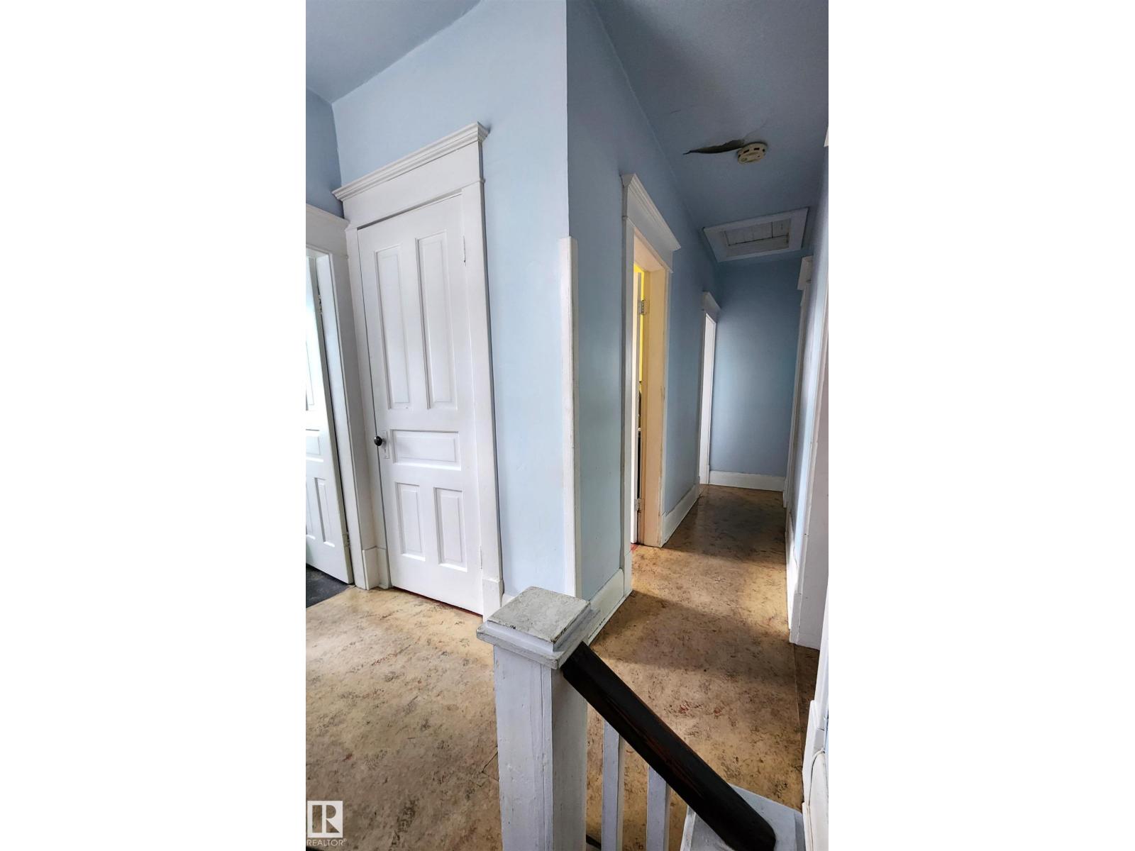 9522 110 AV NW NW - 3