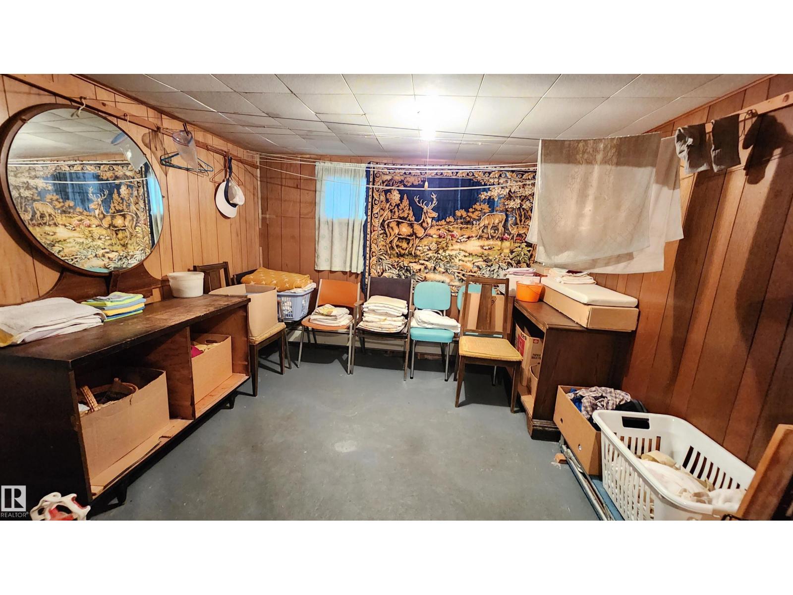 9522 110 AV NW NW - 22